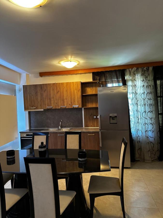 Privilege Suites Nea Kallikrateia Exterior photo